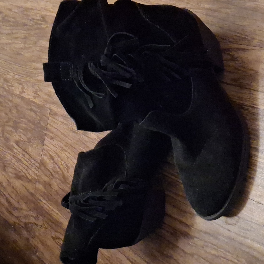 Black suede boots